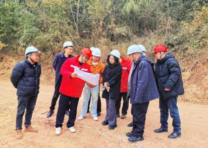 四川省水利厅水保处副处长郑凤一行到...